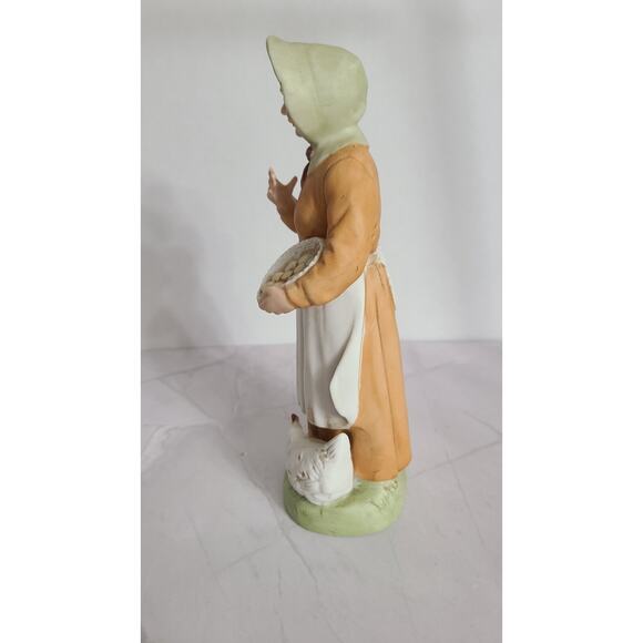 Homco Old Man & Woman Figurines Feeding Chickens & Ducks 1426 Home Interiors - Picture 6 of 12